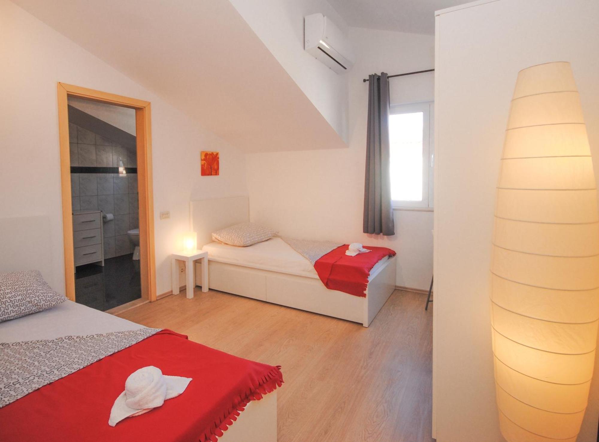 Red Sunset Apartments Kaštela Exterior foto